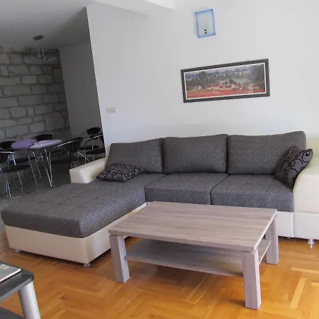 Apartment Kutlesa 2
